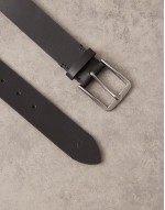classic leather belt in black