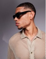 chunky rectangle sunglasses in black