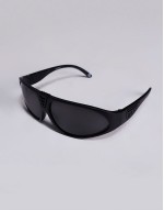 festival racer sunglasses in matte black with smoke lens