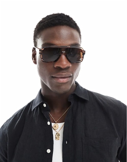 aviator sunglasses in brown horn with brown lens